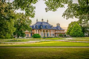 美容整形の相場はどのくらい？