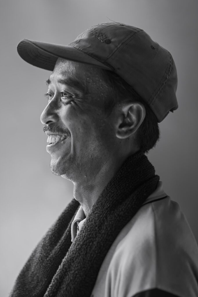 大人ニキビの根本改善に効果的な方法は？