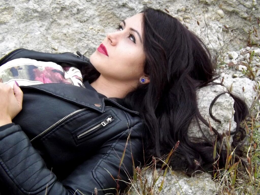 美容皮膚科でのニキビ治療にかかる料金はどのくらい？